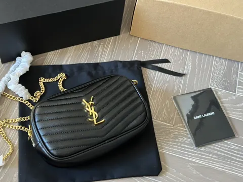 Yves Saint Laurent Loulou