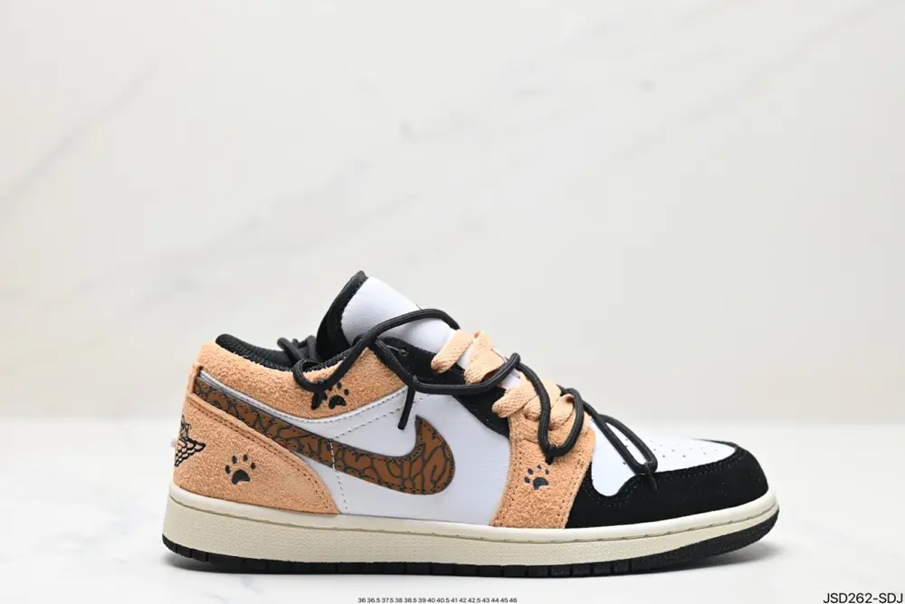 Nike Air Jordan 1 Low Sneakers DC0774-416