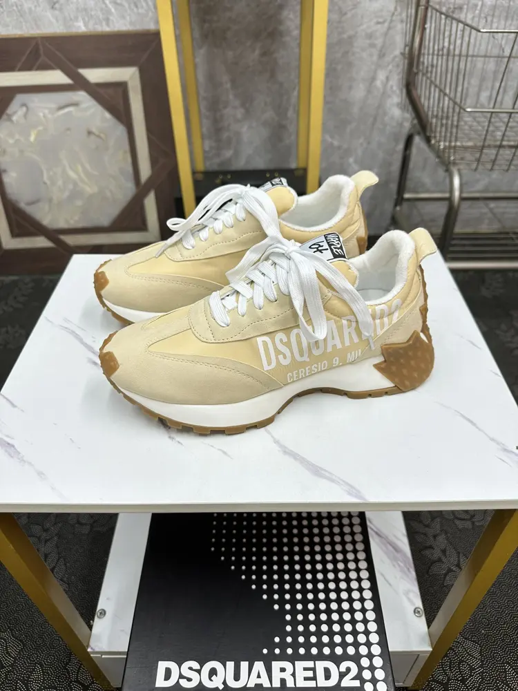DSQUARED2 casual sports shoes