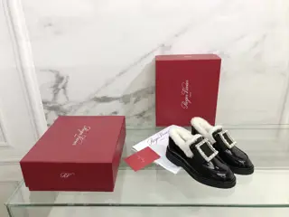 Roger Vivier wool-lined loafers