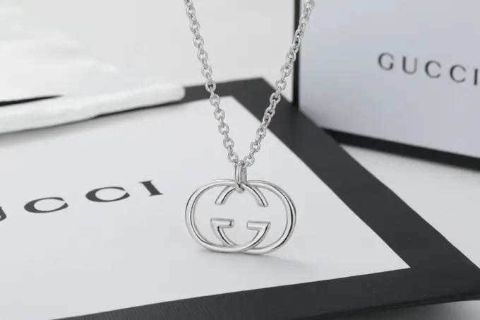 Gucci necklace Double G three-dimensional pendant necklace retro unisex style Double G logo