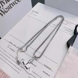 Vivienne Westwood Classic Large Saturn Necklace