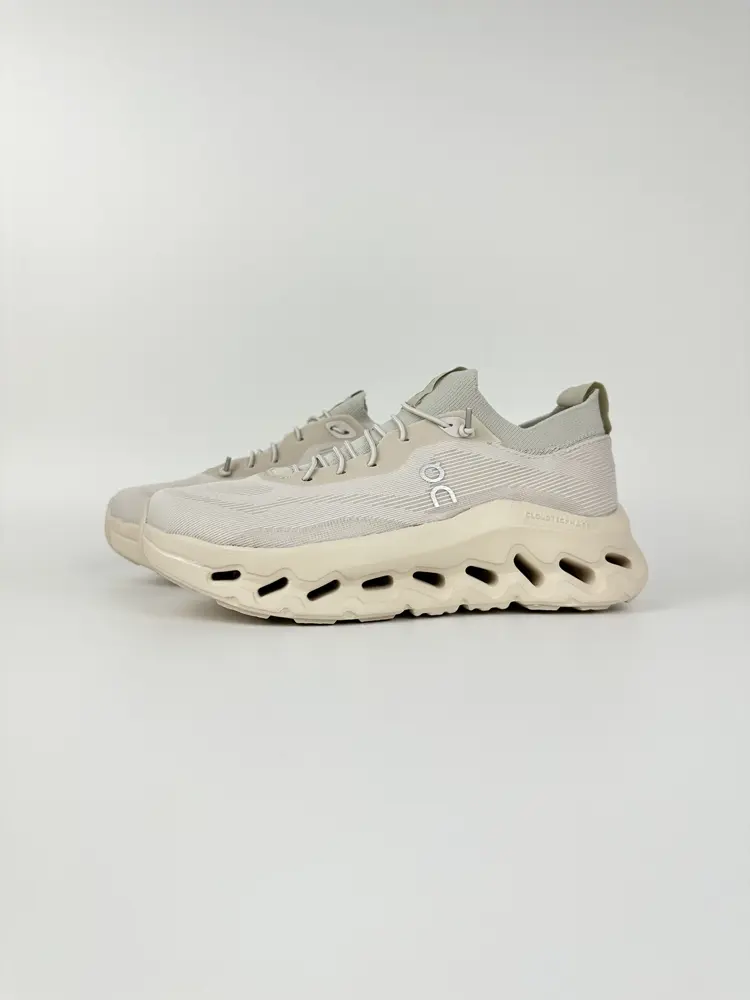 Loewe x On Cloudtilt1.0 Loewe co-branded lightweight sports casual running shoes