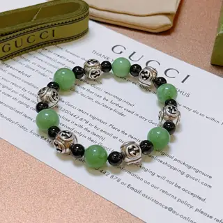 Gucci Bracelet for both men and women. The latest natural stone bracelet is of a higher