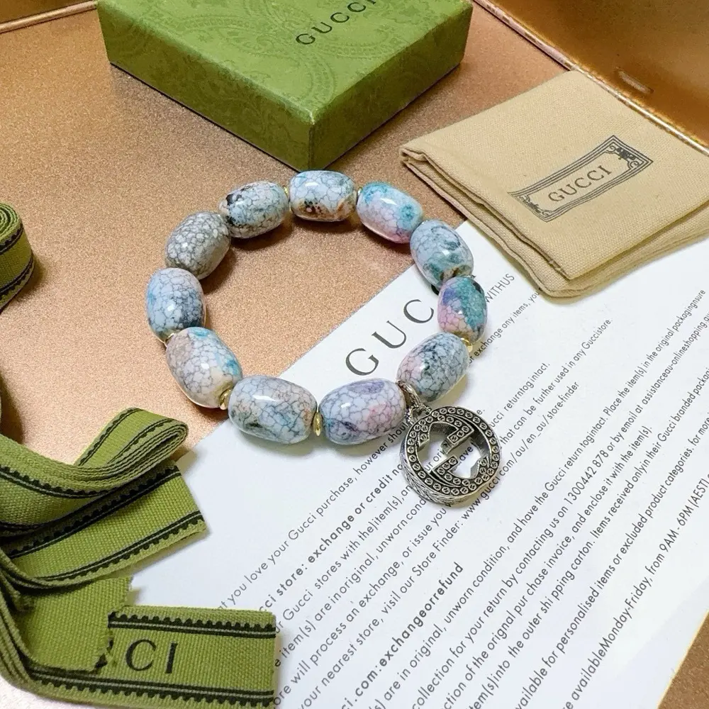 Gucci Bracelet for men and women