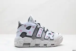 Nike WMNS Air More Uptempo GS Barely Green Pippen’s first-generation classic high street DQ5014-100