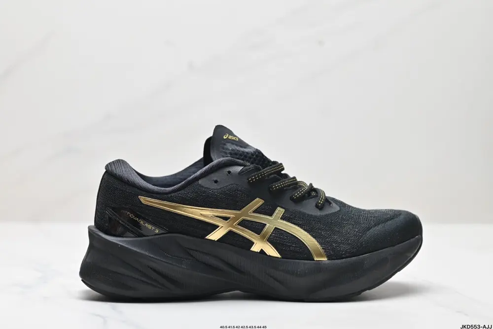 ASICS Novablast 3 platinum lightweight and comfortable fabric shock absorption non-slip 1011B458-500