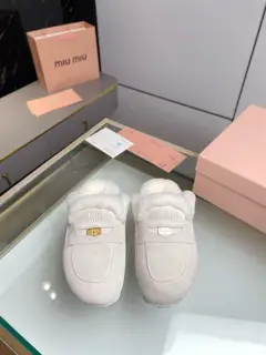 Miu Miu Miu 2024 autumn and winter new thick-soled slippers