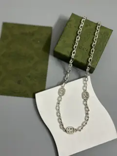 Gucci necklace