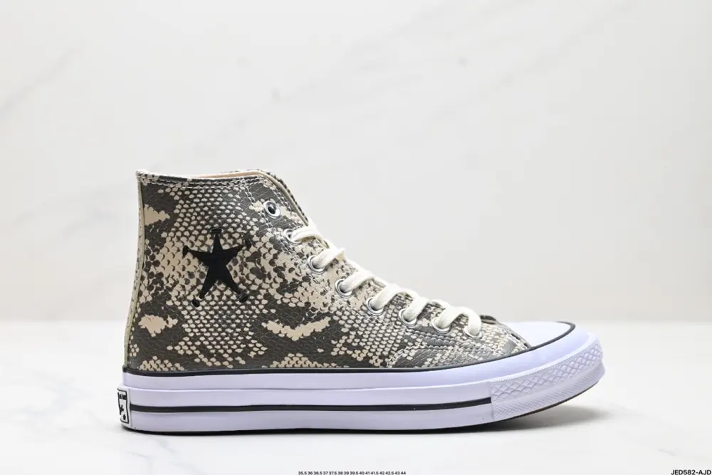 Converse Corporate Grade Stussy x Converse ALL STAR CHUCK 70 Converse Snake Pattern A11674C