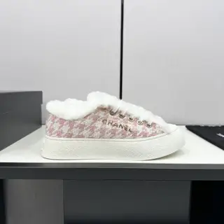 Chanel casual sneakers