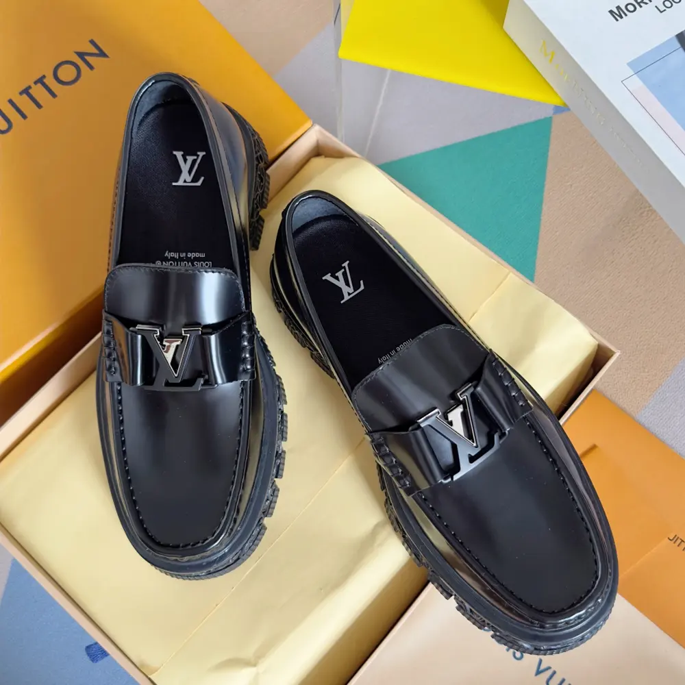 Louis Vuitton MAJOR Series Loafers