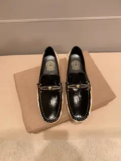 Versace Imported cowhide upper + sweat-absorbent and breathable