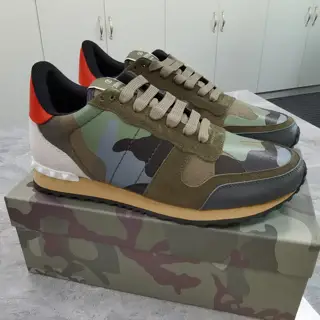 Valentino casual sports shoes