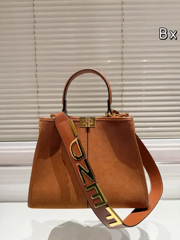 Fendi Peekaboo