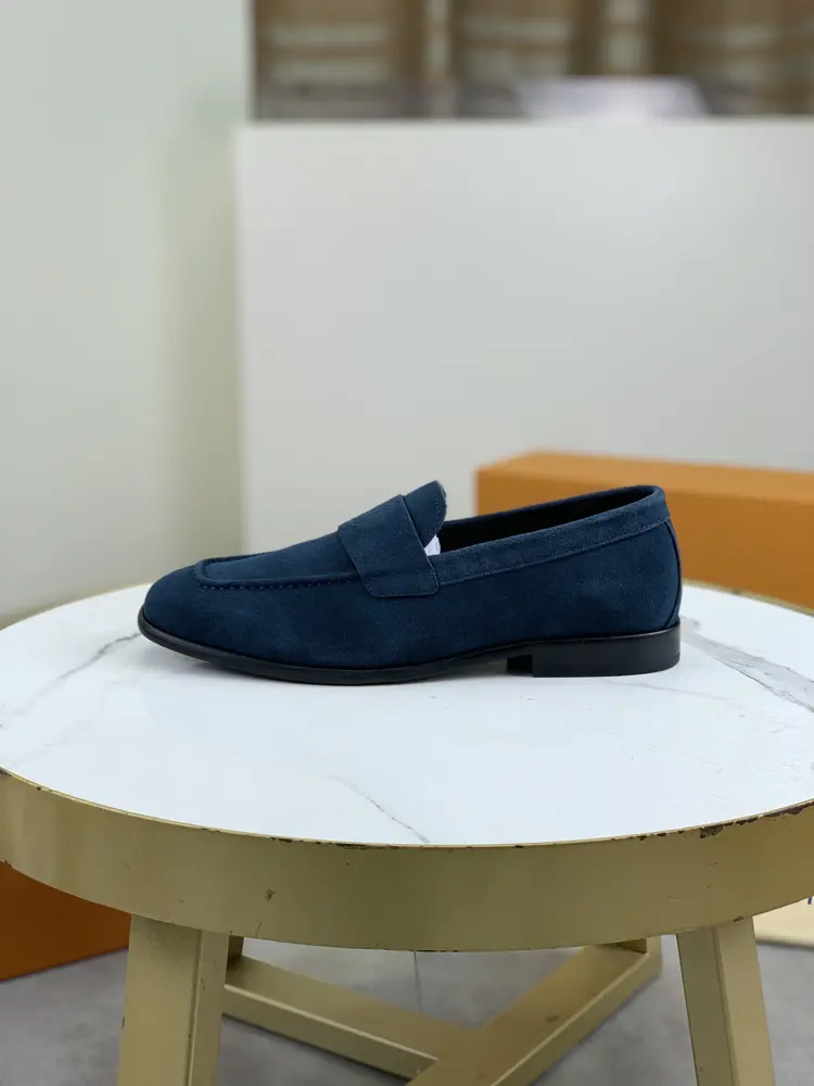 Louis Vuitton men’s business casual leather shoes