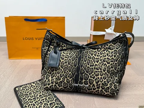 Louis Vuitton Tote