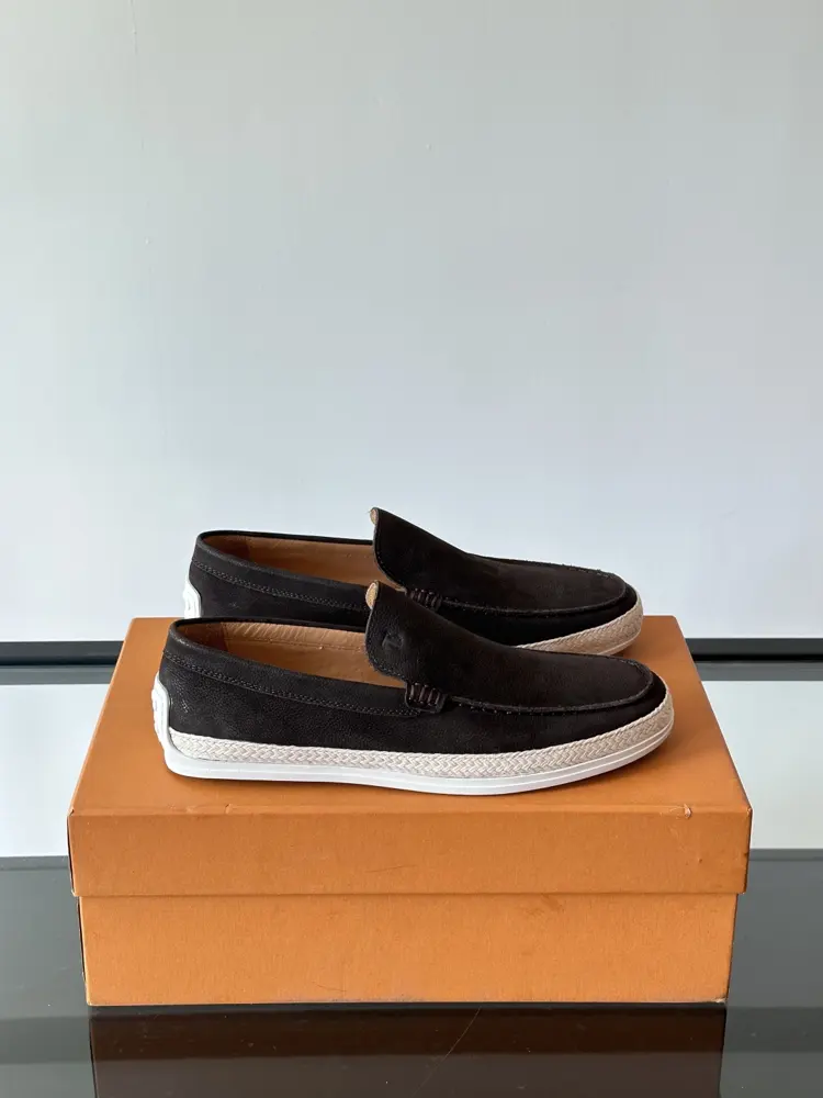 Tod’s Tod’s Men’s Loafers This loafer