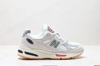 NB New Balance New Balance 991v2 Made in UK “Black” series British-made classic versatile U991BK2