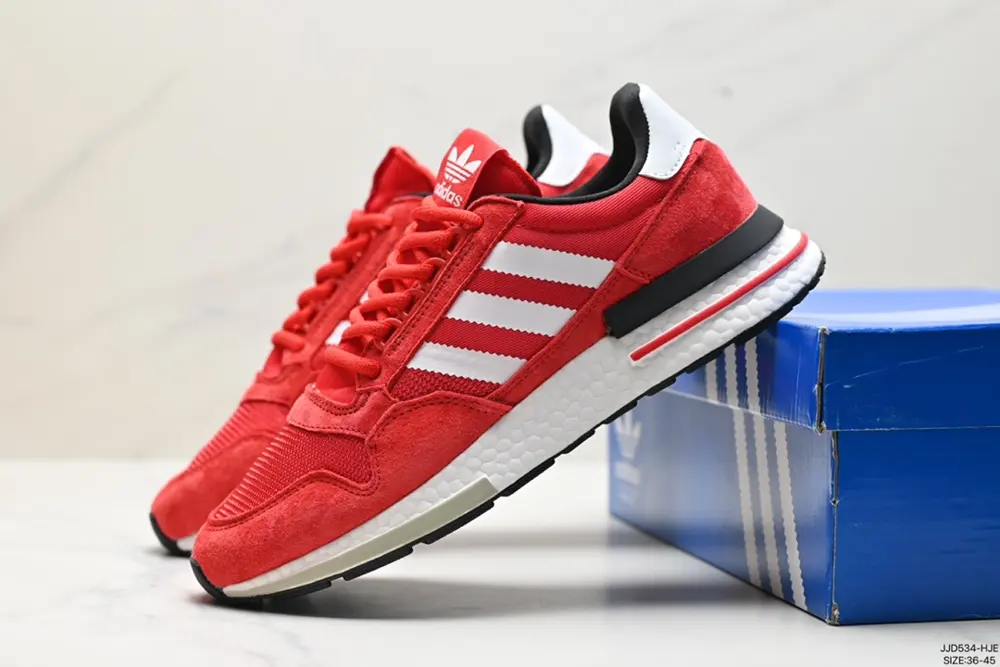 Adidas ZX500 RM Boost Adidas Friends and Family Limited Running Shoes Continuing the retro B42299