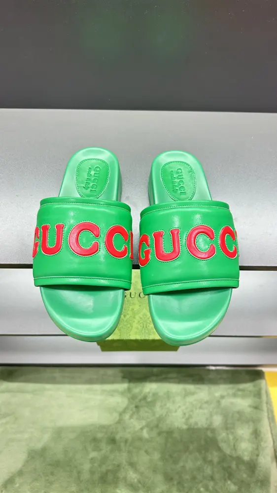 Gucci GG Slides Shoes