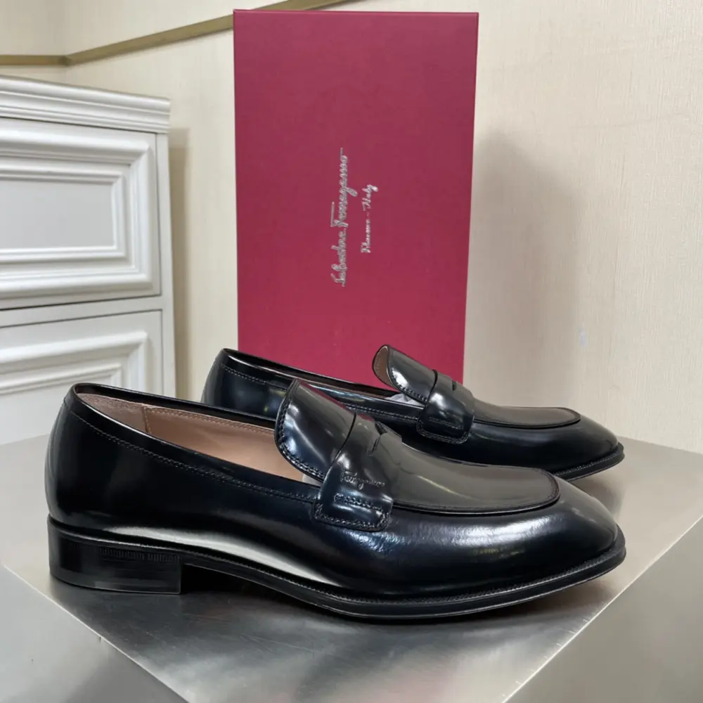 Salvatore Ferragamo Business•Casual Shoes•Loafers