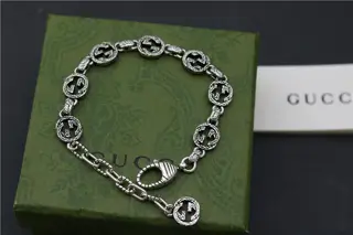 Gucci Interlocking G Engraved Rattan Bracelet for Men and Women