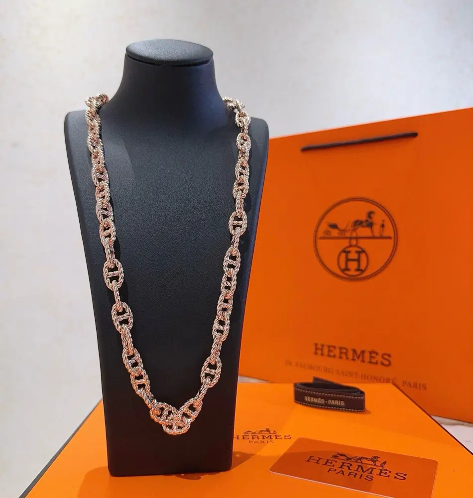 Hermès necklace New product launch HERMES must-have pig nose series jewelry High-end