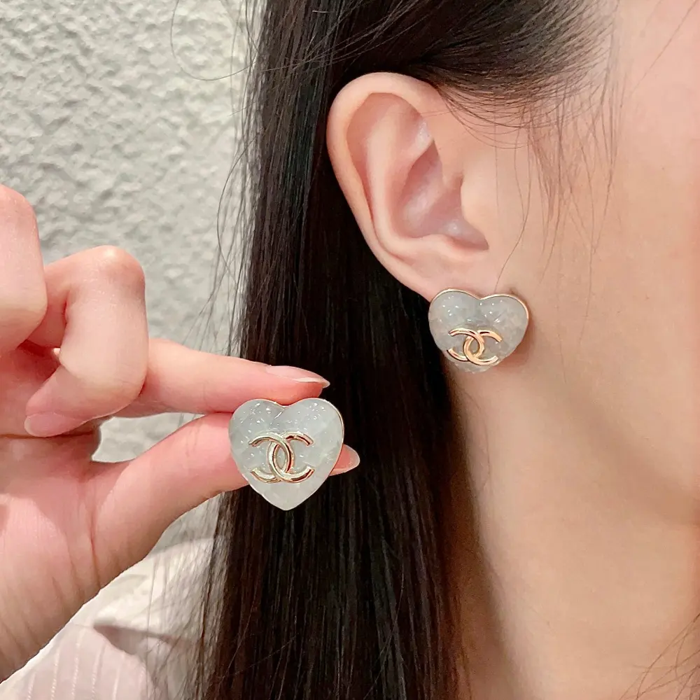 Second-hand Chanel earrings