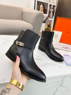 Hermès classic buckle flat boots