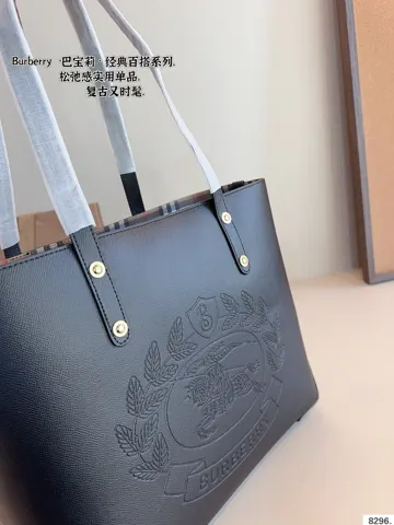 Burberry Tote