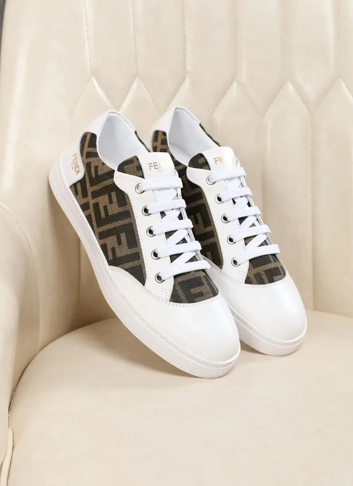 Fendi casual sneakers