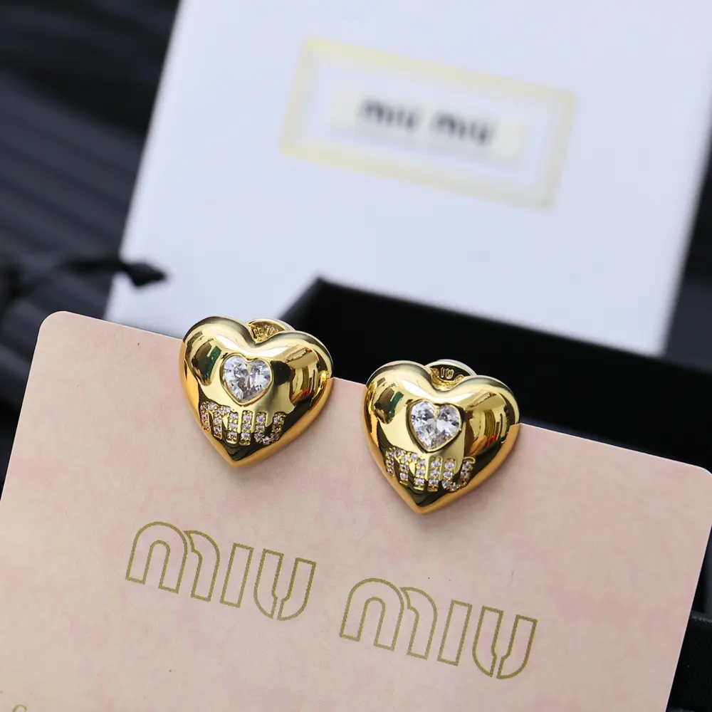 miumiu classic heart earrings