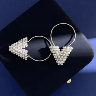Valentino French style personality earrings with letter V resin pearl
