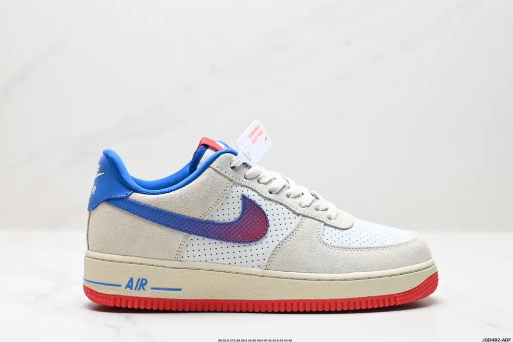 NIKE AIR FORCE 1’07 Sneakers HQ3618-113