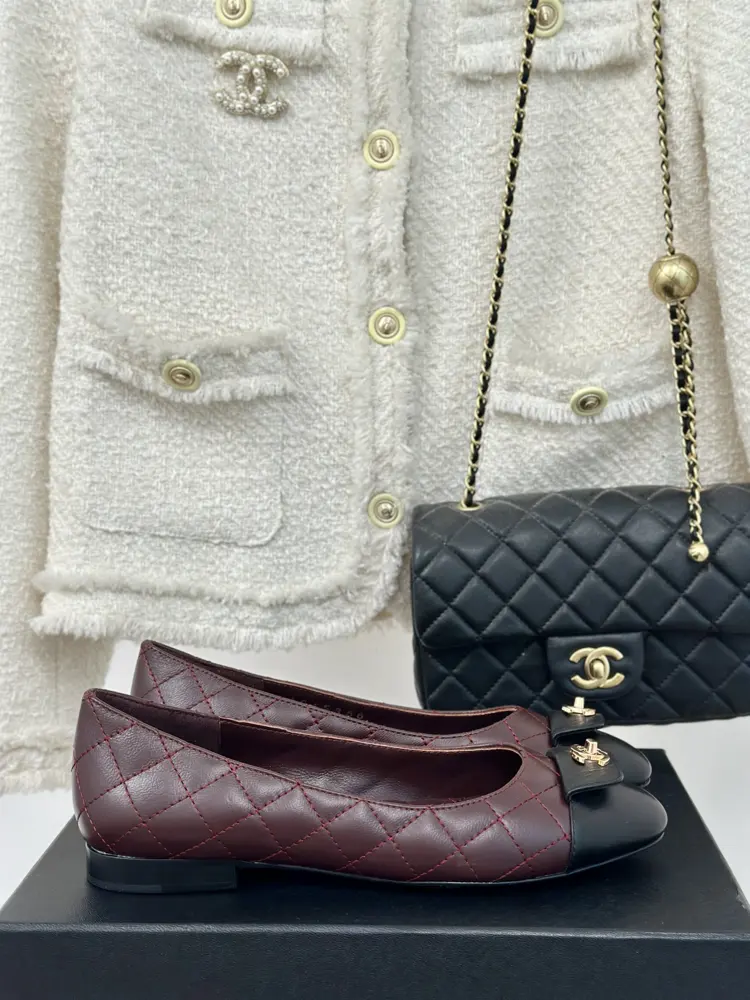 Chanel diamond double C thick heel single shoes