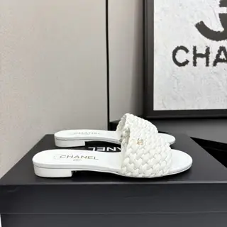 Chanel 25 Early Autumn Most Popular Sandals