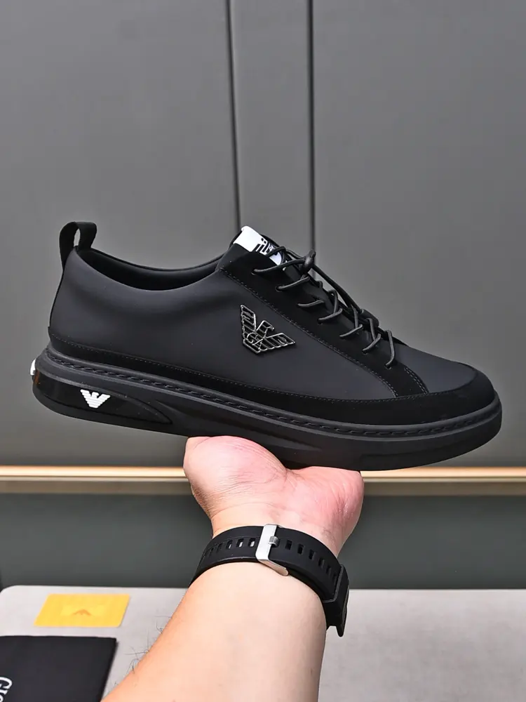 Armani high-end series of sports casual men’s shoes