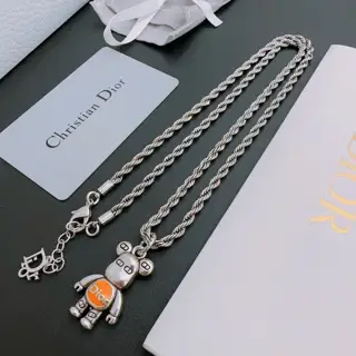 Dior vintage necklace for couples