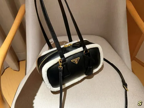 Prada Hobo
