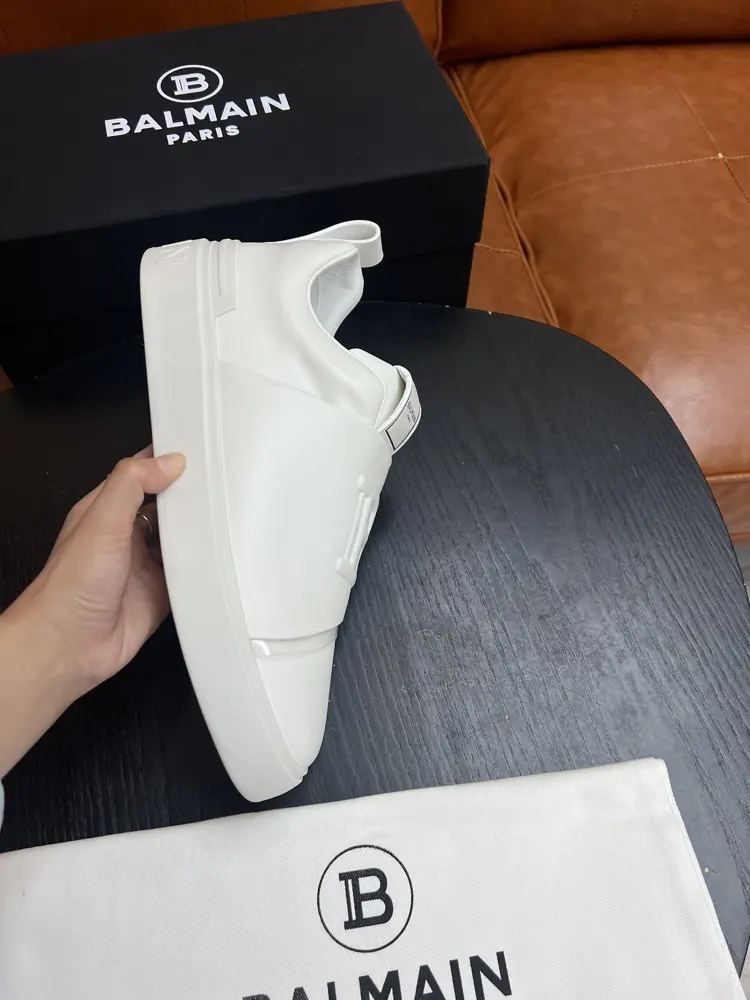 Balmain Sneakers Explore our Sneaker hub – B-Court Easy sneakers in white calfskin. Leather