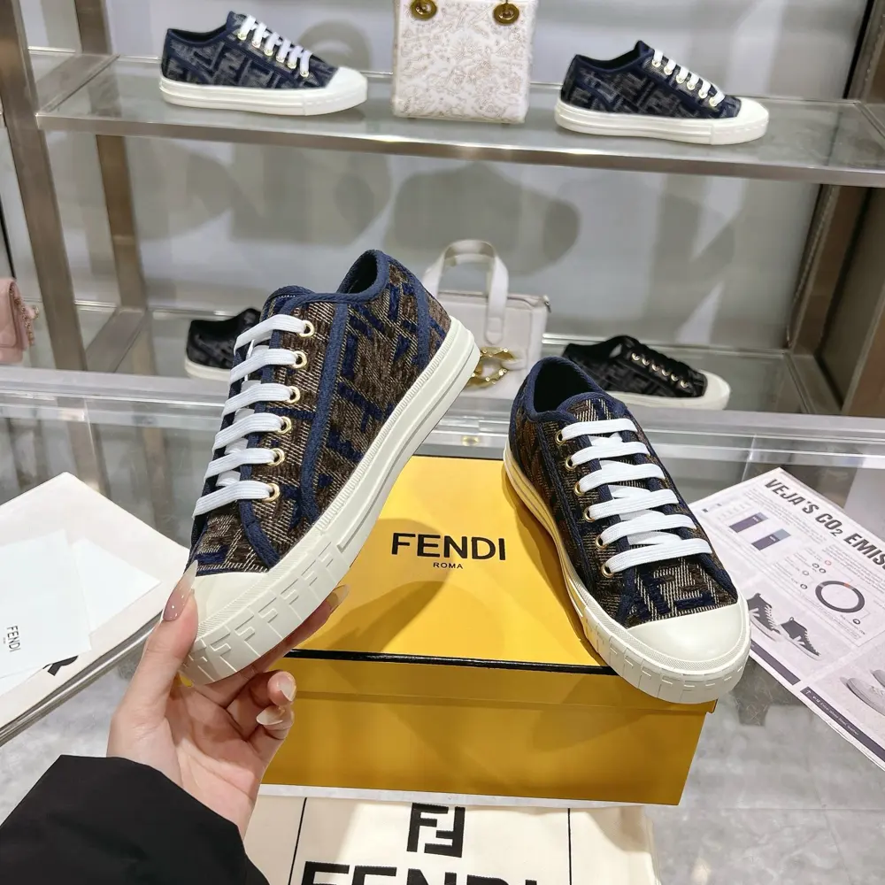 Fendi couple canvas shoes