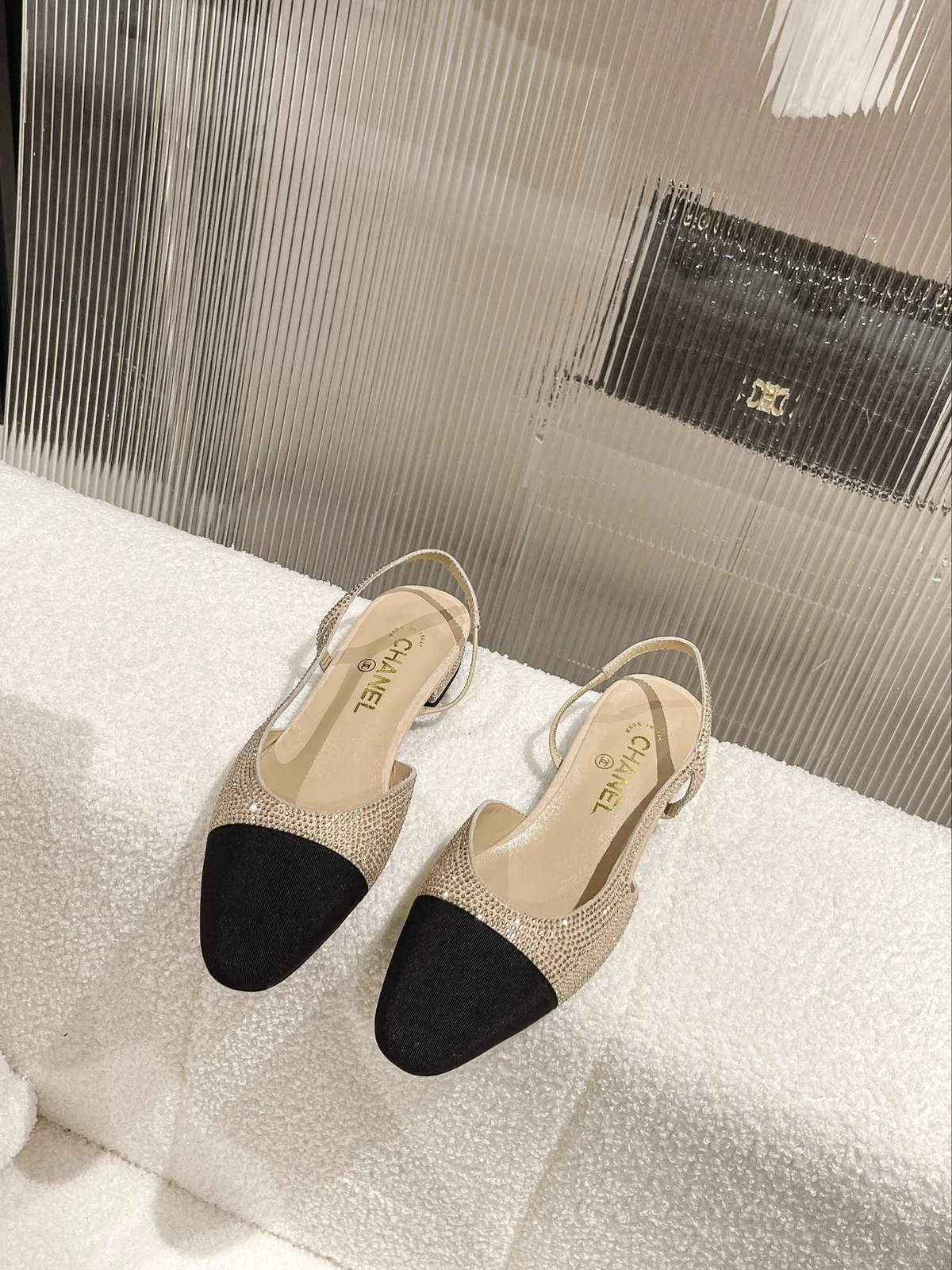 Chanel classic hollow color block thick sandals