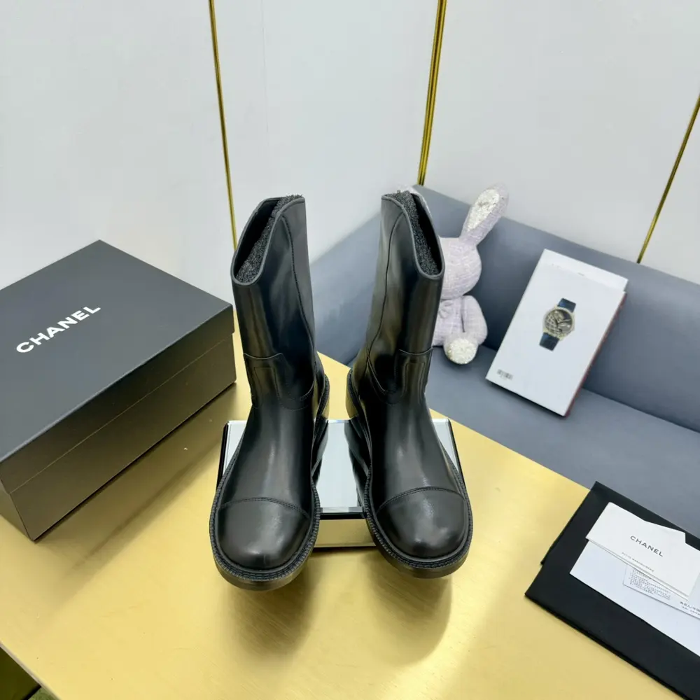CHANEL* New Fall/Winter Style Heels