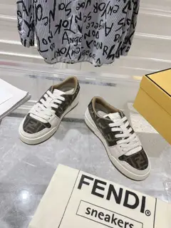 Fendi/ Match new sports sneakers