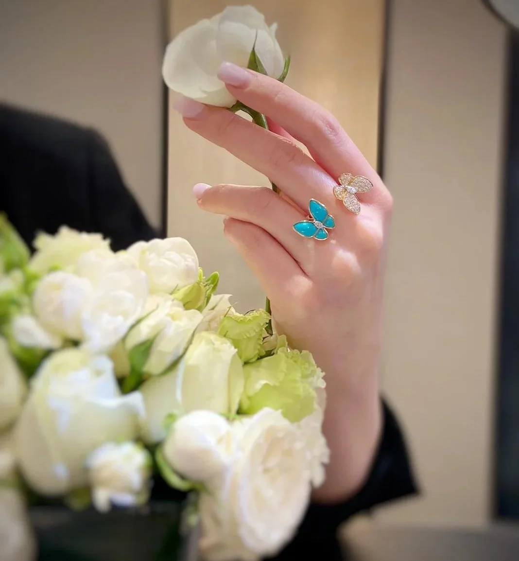 Van Cleef & Arpels Earrings Necklace Bracelet Ring