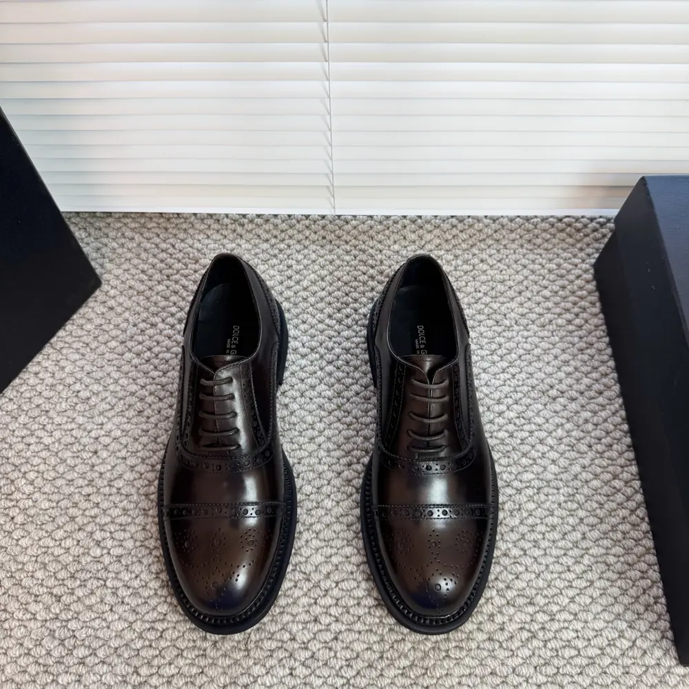 Dolce & Gabbana leather carved men’s casual leather shoes|Decorated with DG hardware