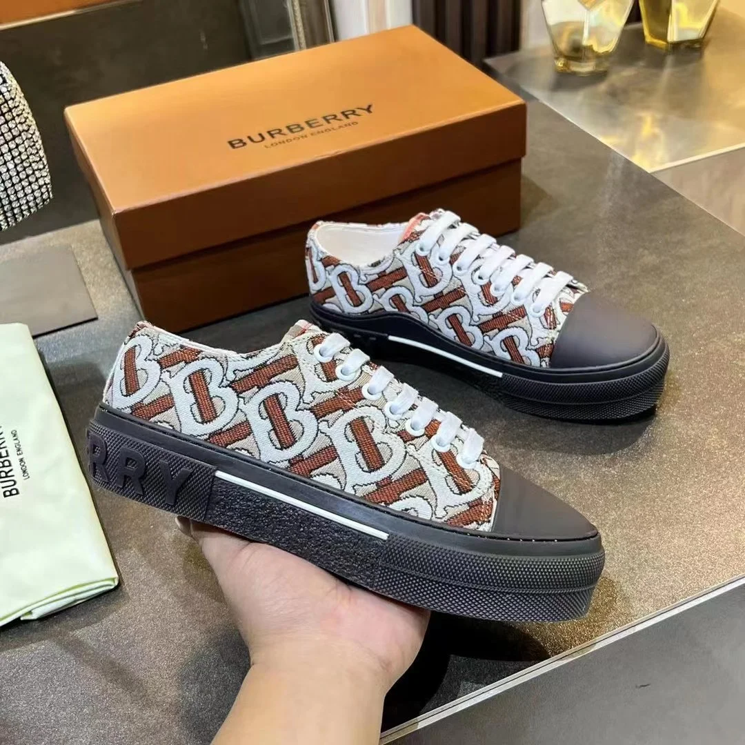 BURBERRY Retro plaid cotton sneakers