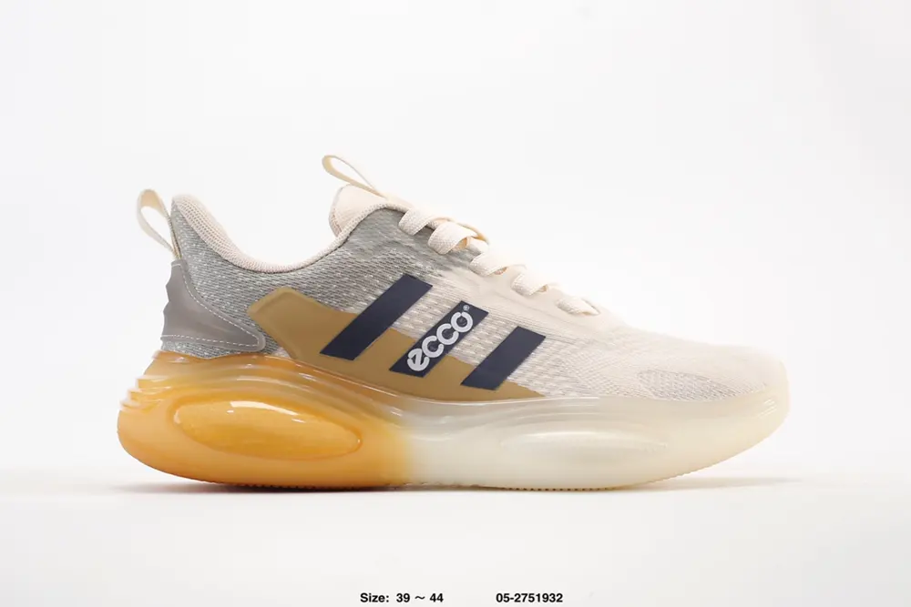 ECCO new versatile casual style