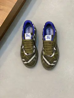 BURBERRY couple’s classic low-top checkered canvas sneakers